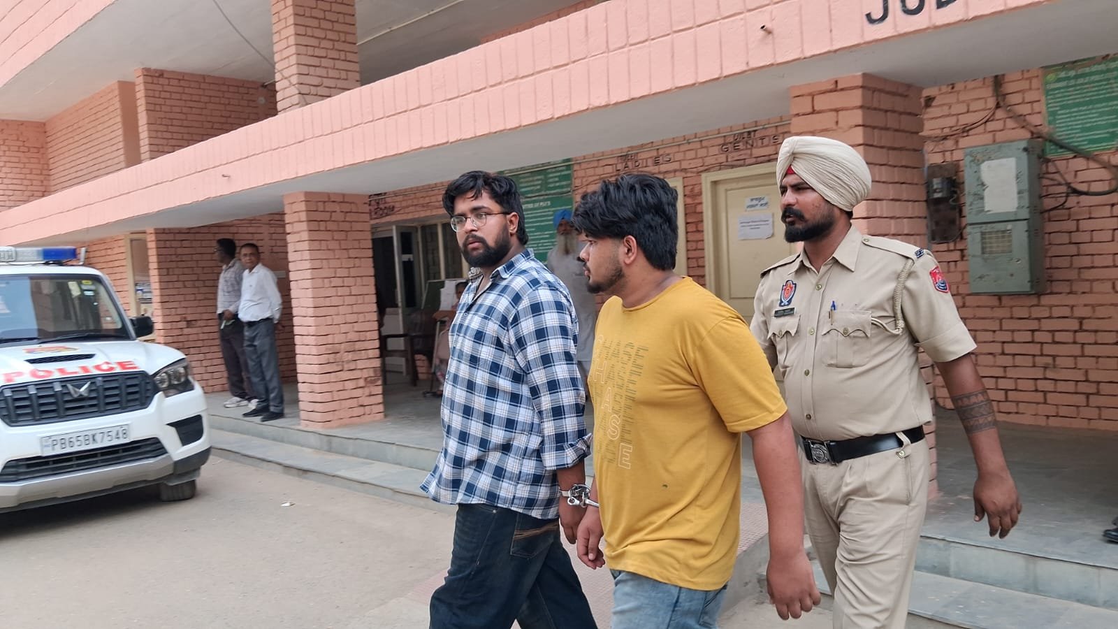 लवली यूनिवर्सिटी हिंसा मामले में तीन युवक काबू