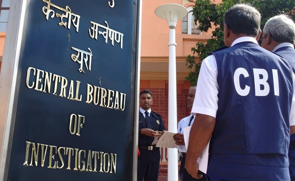 पंजाब के सीएम मान के OSD की कोठी में CBI की रेड
