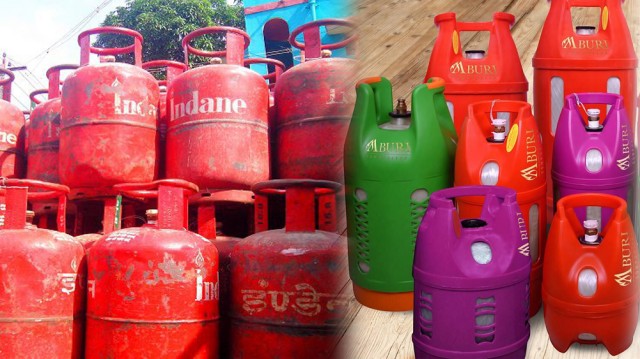 Ndar. While the middle class who are out of breath will get cylinders at a lower price, as well as the material from which such cylinders are made, it will be possible to understand from the outside how much gas is in the cylinder. This time you will get relief from the problem of gas wastage naturally. If you want to get cooking gas for 633 taka, you know how to make a booking!